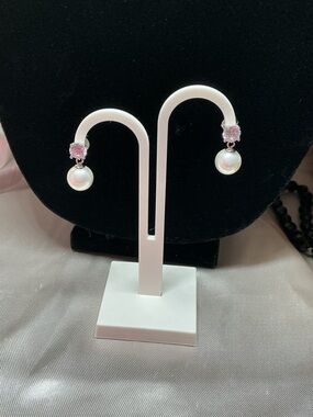 Beautiful Sterling Silver & Pearl Drop Earrings